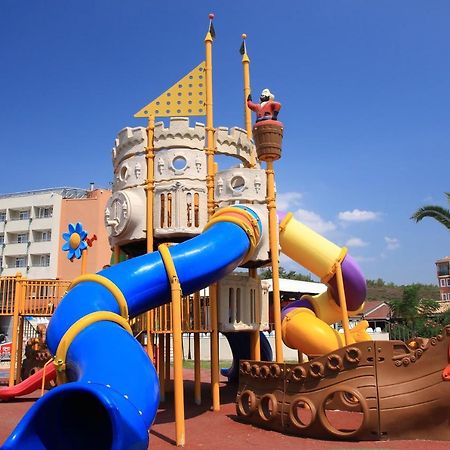 גומולדור Club Yali Hotels & Resort מראה חיצוני תמונה