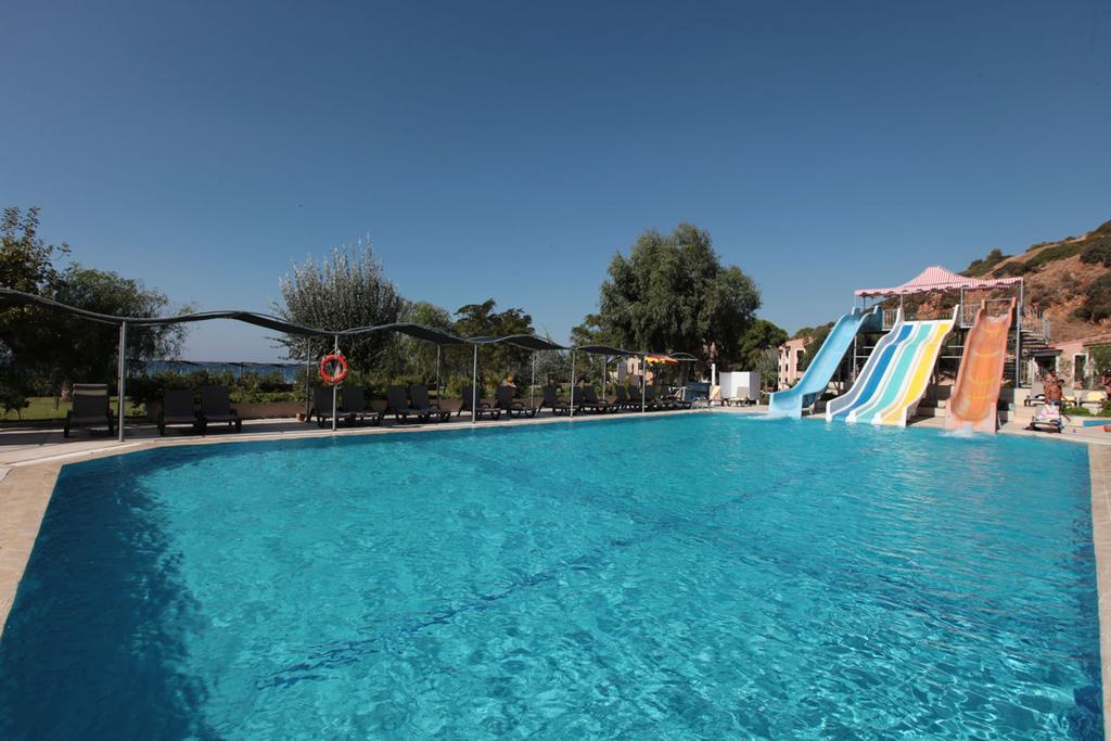 גומולדור Club Yali Hotels & Resort מראה חיצוני תמונה