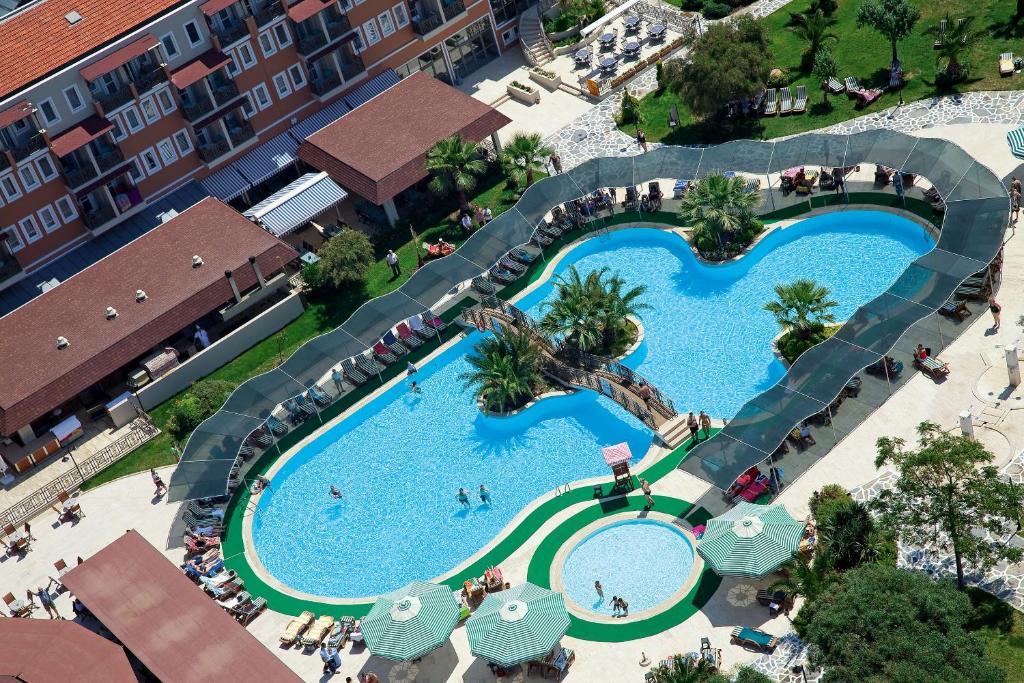 גומולדור Club Yali Hotels & Resort מראה חיצוני תמונה