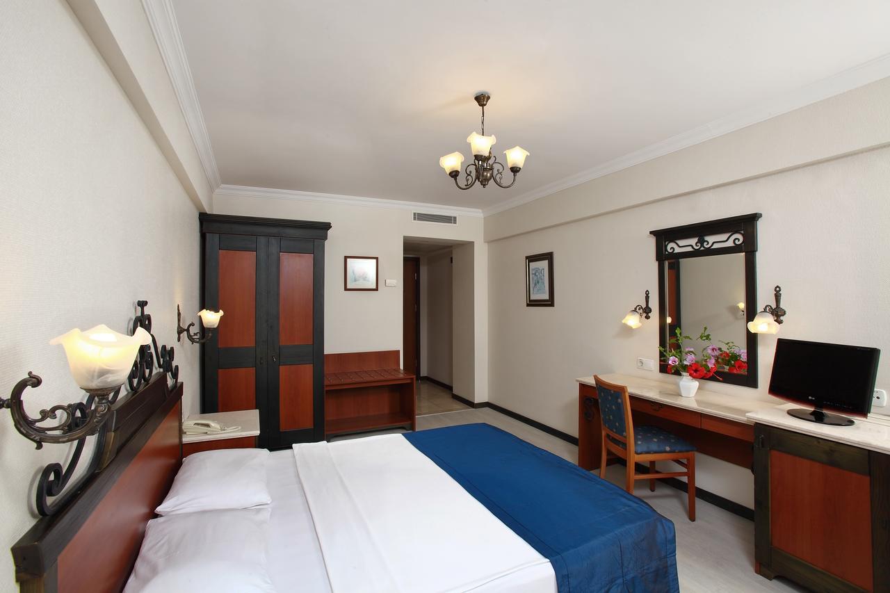 גומולדור Club Yali Hotels & Resort מראה חיצוני תמונה